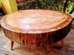 Mesa de madeira rústica redonda